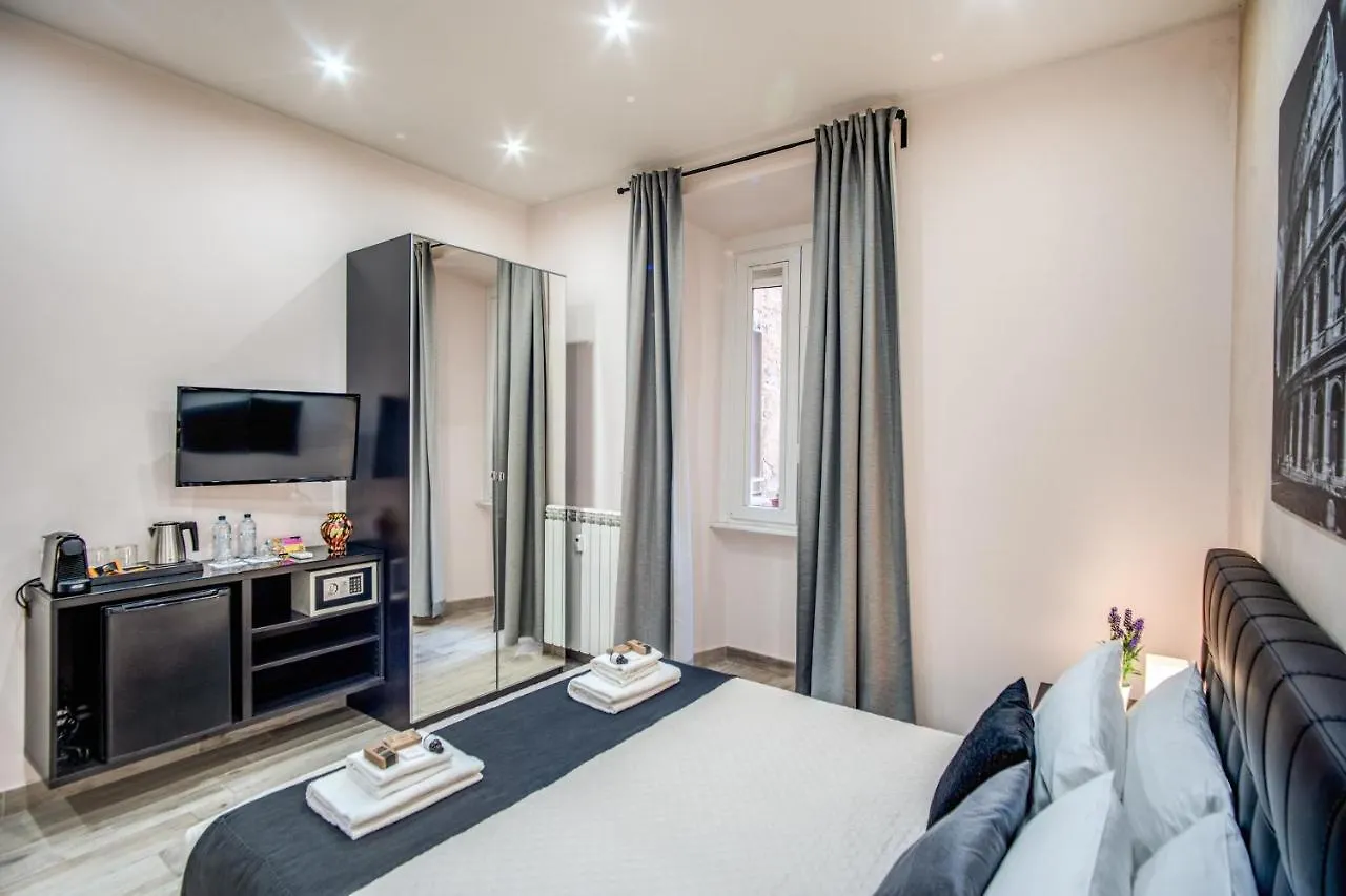 Tacito 23 Luxury Rooms ローマ ゲストハウス