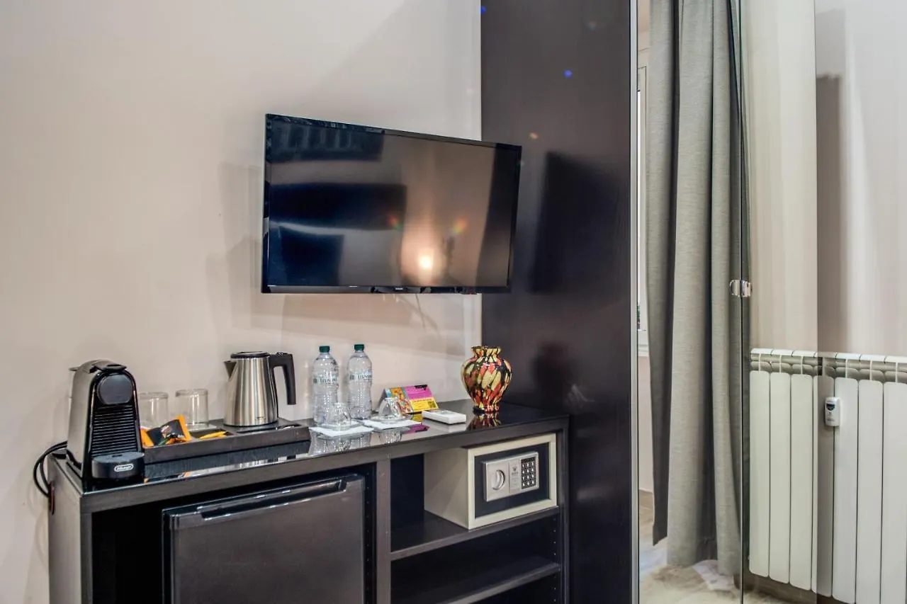 ゲストハウス Tacito 23 Luxury Rooms ローマ
